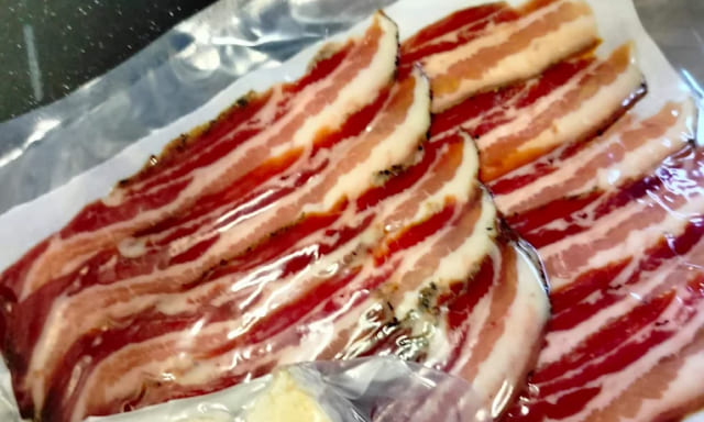 Distribuïdors d'embotits per a botigues